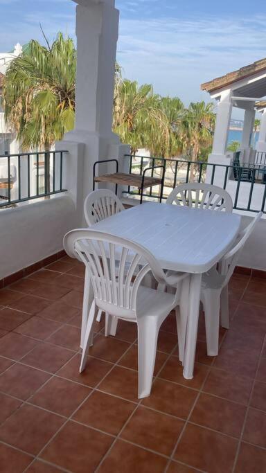 Apartamento A Pie De Playa Con Parking Privado روتا المظهر الخارجي الصورة